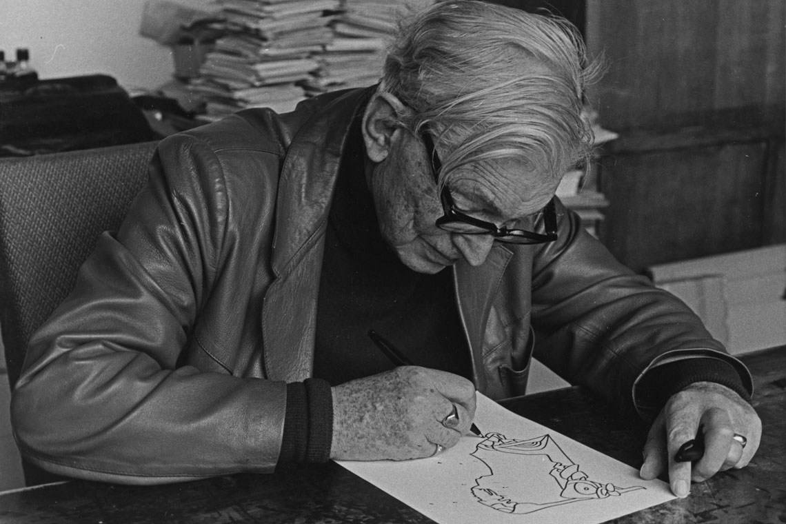 Marxiste au sang bleu, sceptique confiant, traditionaliste des avant-gardes, enseignant, artiste, névrosé et charmeur: Max von Moos (1903–1979)